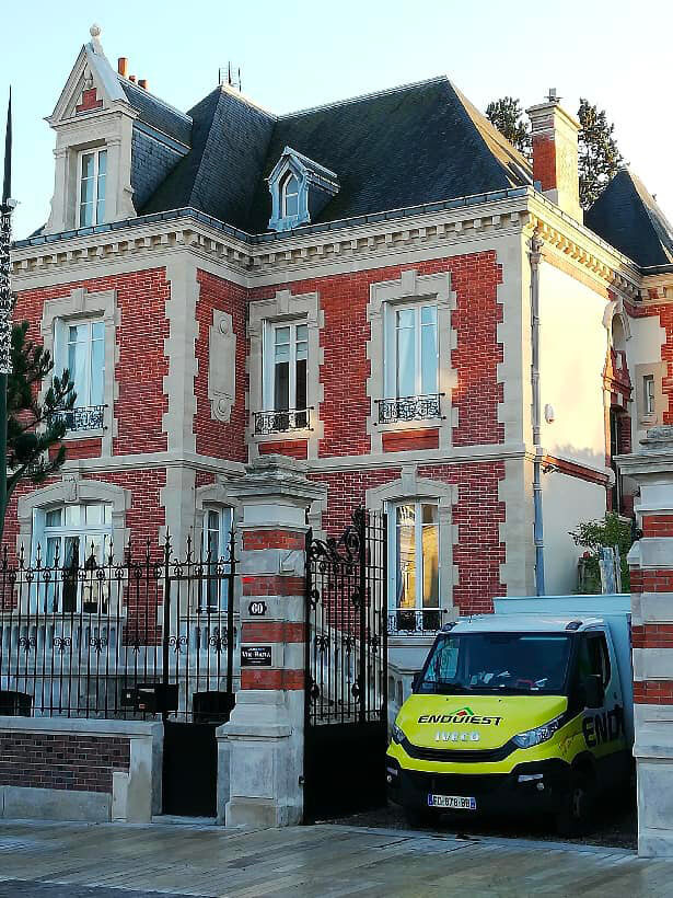 Rénovation d’une maison avec briques apparentes dans le Grand Est