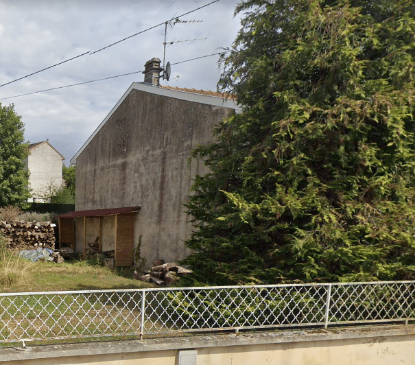 Ravalement des façades d'une maison en Lorraine